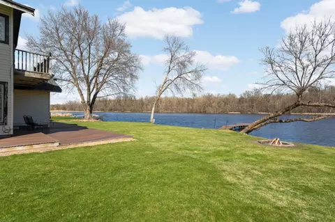 Exterior - 2982 Ardmore Ave, Maple Plain, MN 55359 photo 4 of 6