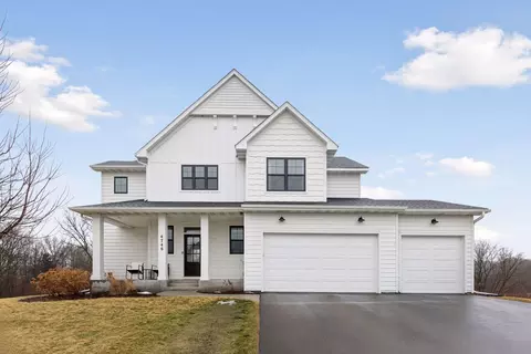 4746 Maas Ct, Saint Bonifacius, MN 55375