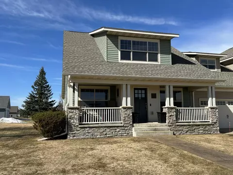 1901 Sandstone Loop S #4, Sartell, MN 56377