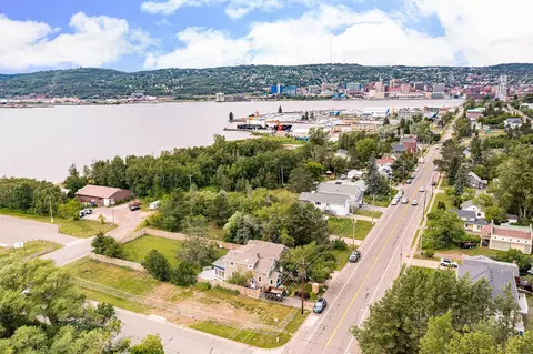 1439 Minnesota Ave, Duluth, MN 55802 photo 3