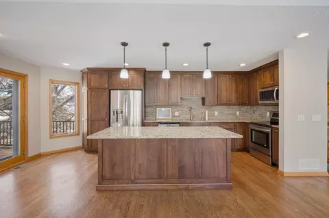 11404 Rosemill Ct, Champlin, MN 55316 photo 5