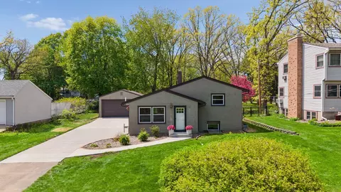 2590 Arbor Dr, White Bear Lake, MN 55110