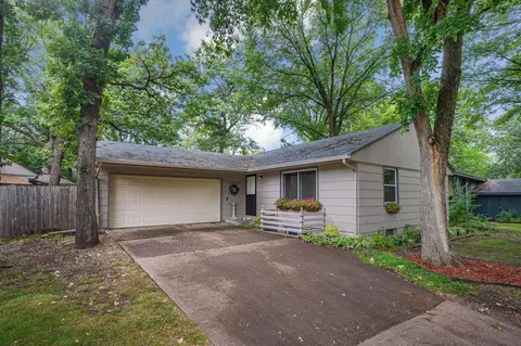13348 Linwood Forest Cir, Champlin, MN 55316