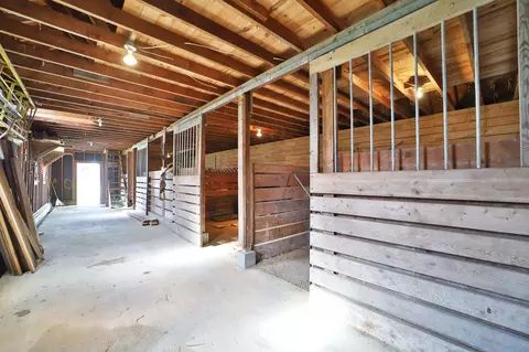 Entry Way - 12108 Oakridge Rd, Brainerd, MN 56401 photo 1 of 2