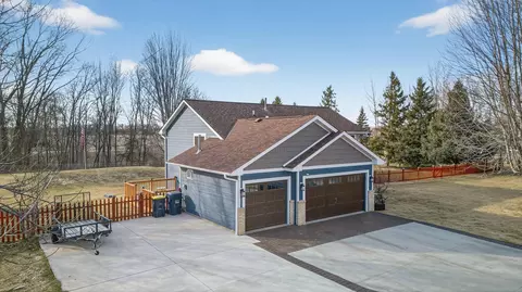 27314 Jody Ave, Chisago City, MN 55013