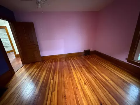 Bedroom - 16604 750th Ave, Albert Lea, MN 56007 photo 3 of 4