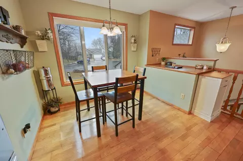 400 Elder Cir NW, Saint Michael, MN 55376 photo 3