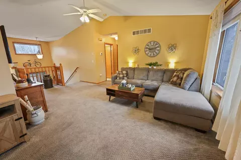 400 Elder Cir NW, Saint Michael, MN 55376 photo 9