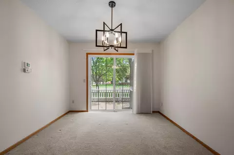 2611 Concord Way, Mendota Heights, MN 55120