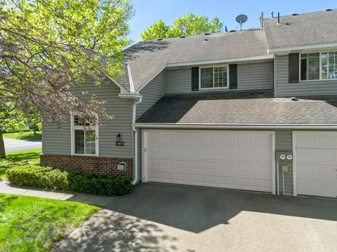 2611 Concord Way, Mendota Heights, MN 55120