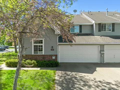 2611 Concord Way, Mendota Heights, MN 55120