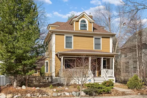 3140 Harriet Ave S, Minneapolis, MN 55408