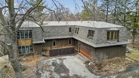 2717 Oslo Ct NE, Rochester, MN 55906