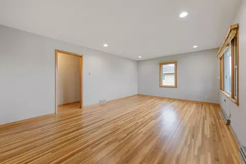 2335 4th St NW, Faribault, MN 55021 photo 2