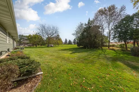 2335 4th St NW, Faribault, MN 55021 photo 38