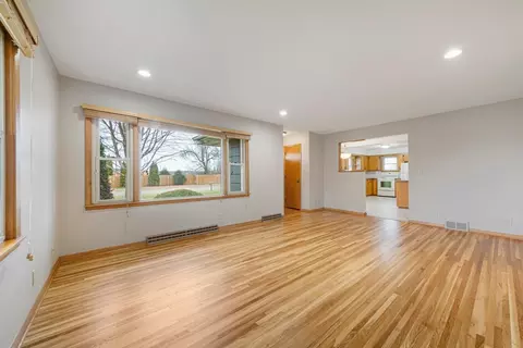 2335 4th St NW, Faribault, MN 55021 photo 4