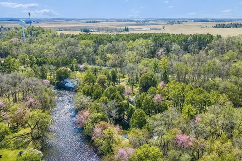 400 Hill Ave, Star Prairie, WI 54026