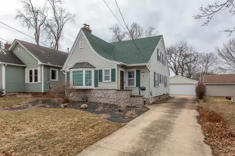 1015 7th Ave SE, Rochester, MN 55904