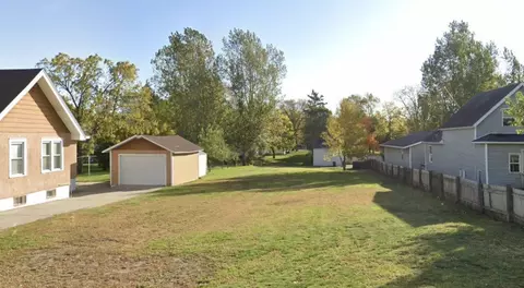 625 Getty St S, Sauk Centre, MN 56378