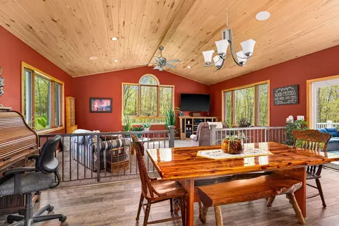 Dining - 76100 Maple Rd, Willow River, MN 55795 photo 1 of 1