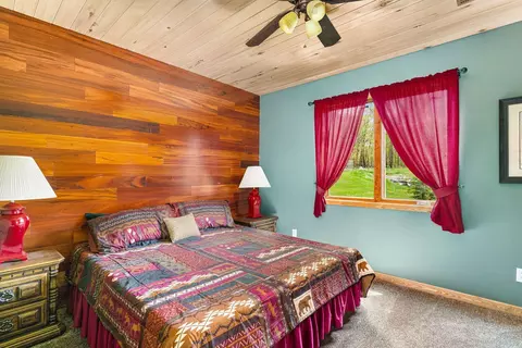 Bedroom - 76100 Maple Rd, Willow River, MN 55795 photo 3 of 5