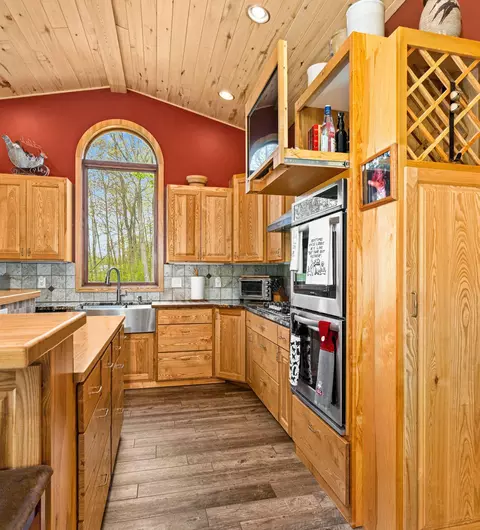 Kitchen - 76100 Maple Rd, Willow River, MN 55795 photo 5 of 5
