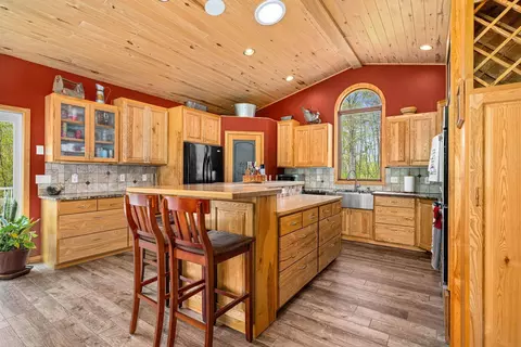 Kitchen - 76100 Maple Rd, Willow River, MN 55795 photo 1 of 5