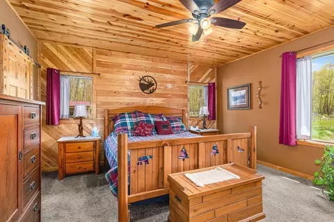 Bedroom - 76100 Maple Rd, Willow River, MN 55795 photo 1 of 5