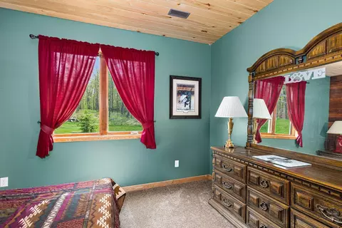 Bedroom - 76100 Maple Rd, Willow River, MN 55795 photo 4 of 5