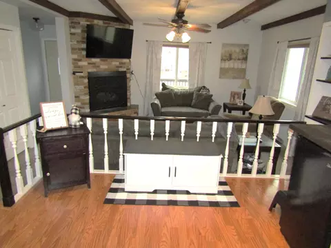 Living - 215 7th St, Dawson, MN 56232 photo 4 of 6