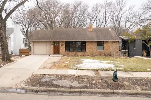 4262 Wooddale Ave S, Saint Louis Park, MN 55416