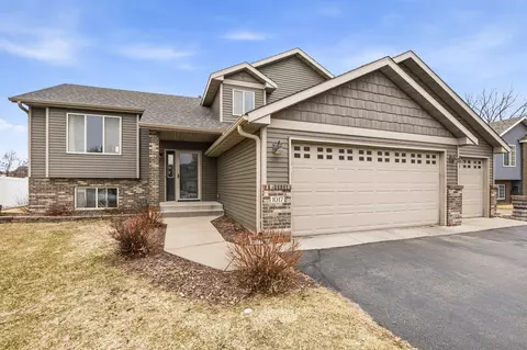1017 4th St N, Sartell, MN 56377