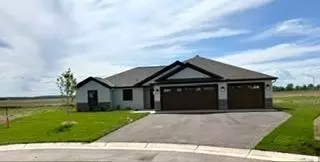 833 3rd Ave Ct SW, Rice, MN 56367