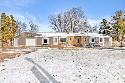 3375 145th St W, Rosemount, MN 55068
