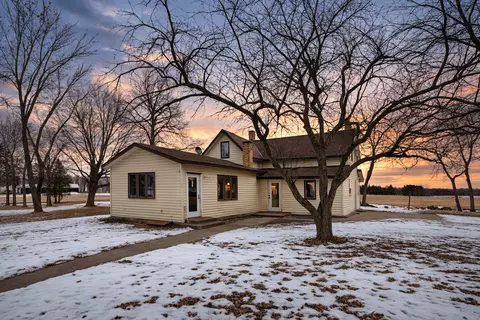8785 165th St, Little Falls, MN 56345