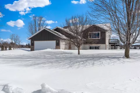 26329 150th St NW, Zimmerman, MN 55398