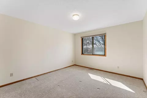 Bedroom - 8543 S Pond Trl, Champlin, MN 55316 photo 2 of 4