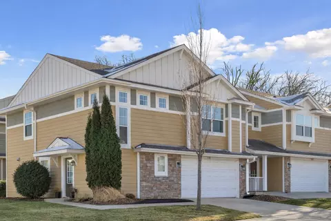 3981 Cedar Grove Ln, Eagan, MN 55122