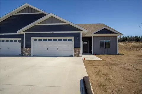 3355 Iris Dr, Eau Claire, WI 54703
