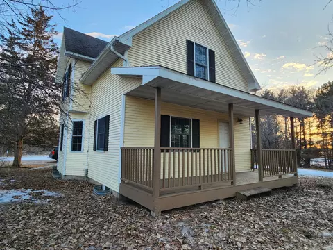 420 Sims Rd NW, Cedar, MN 55011