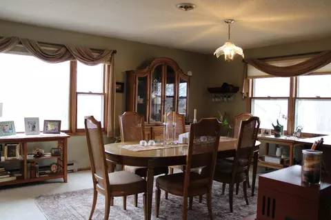 Dining - 33198 540th Ave, Alberta, MN 56207 photo 4 of 5