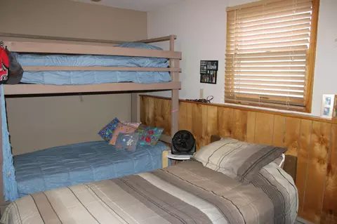 Bedroom - 33198 540th Ave, Alberta, MN 56207 photo 8 of 9