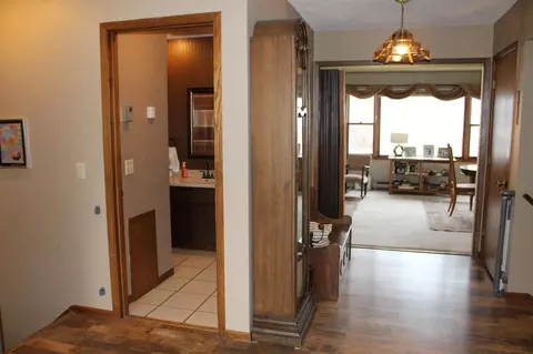 Entry Way - 33198 540th Ave, Alberta, MN 56207 photo 3 of 5