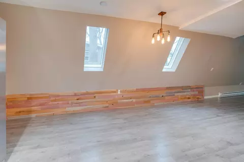Living - 515 10th St S, Fargo, ND 58103 photo 1 of 3