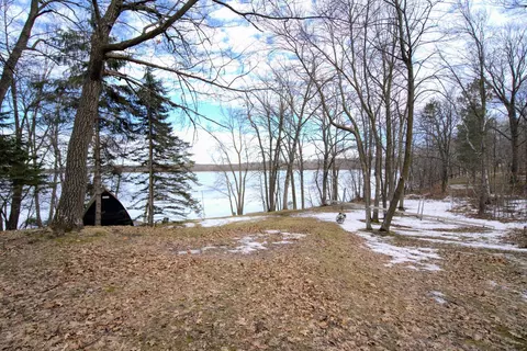 33456 Leisure Dr, Cushing, MN 56443