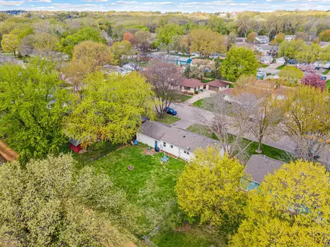View/Area - 1324 Valley St, Chaska, MN 55318 photo 3 of 4