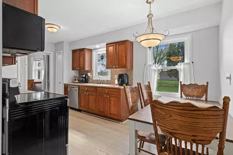 Kitchen - 1324 Valley St, Chaska, MN 55318 photo 1 of 5
