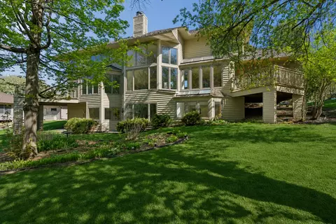 782 Evergreen Knls, Mendota Heights, MN 55118
