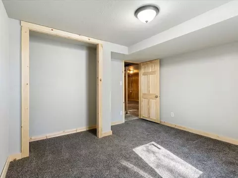 Bedroom - 721 SW 4th St, Brainerd, MN 56401 photo 6 of 7