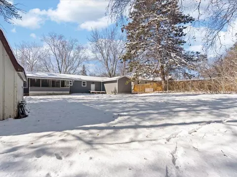 Exterior - 721 SW 4th St, Brainerd, MN 56401 photo 8 of 12